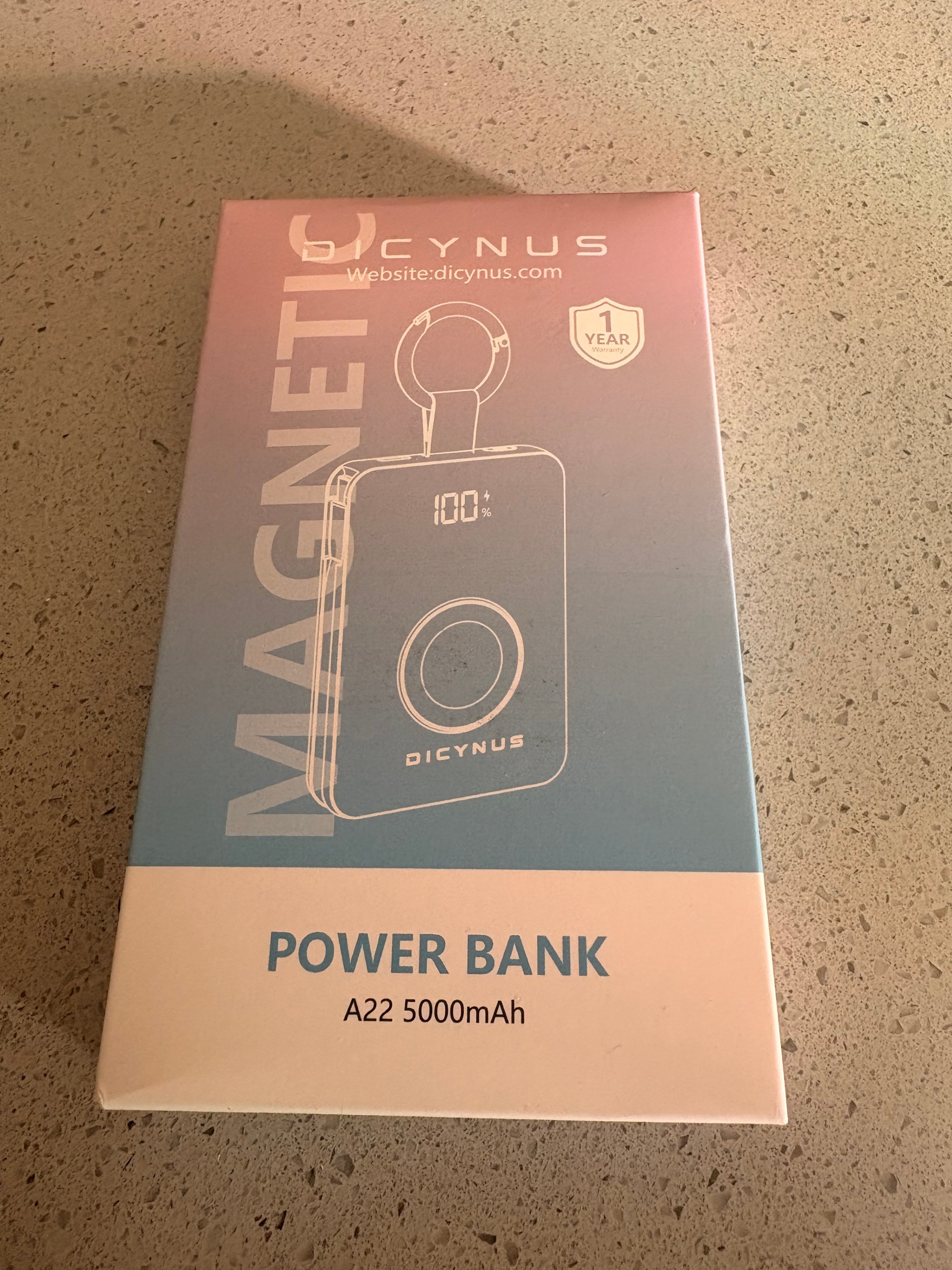 DICYNUS 5000mAh portable power bank