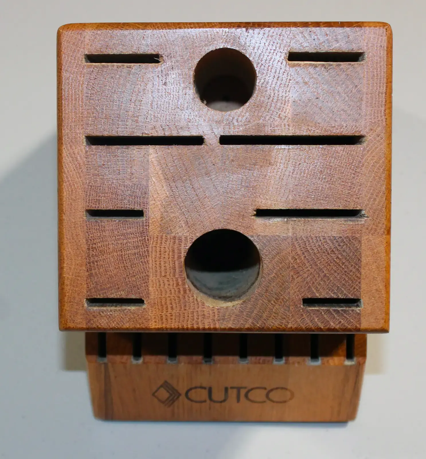 CUTCO Knife Block Homemaker Set 18 Slot- Oak Wooden Finish