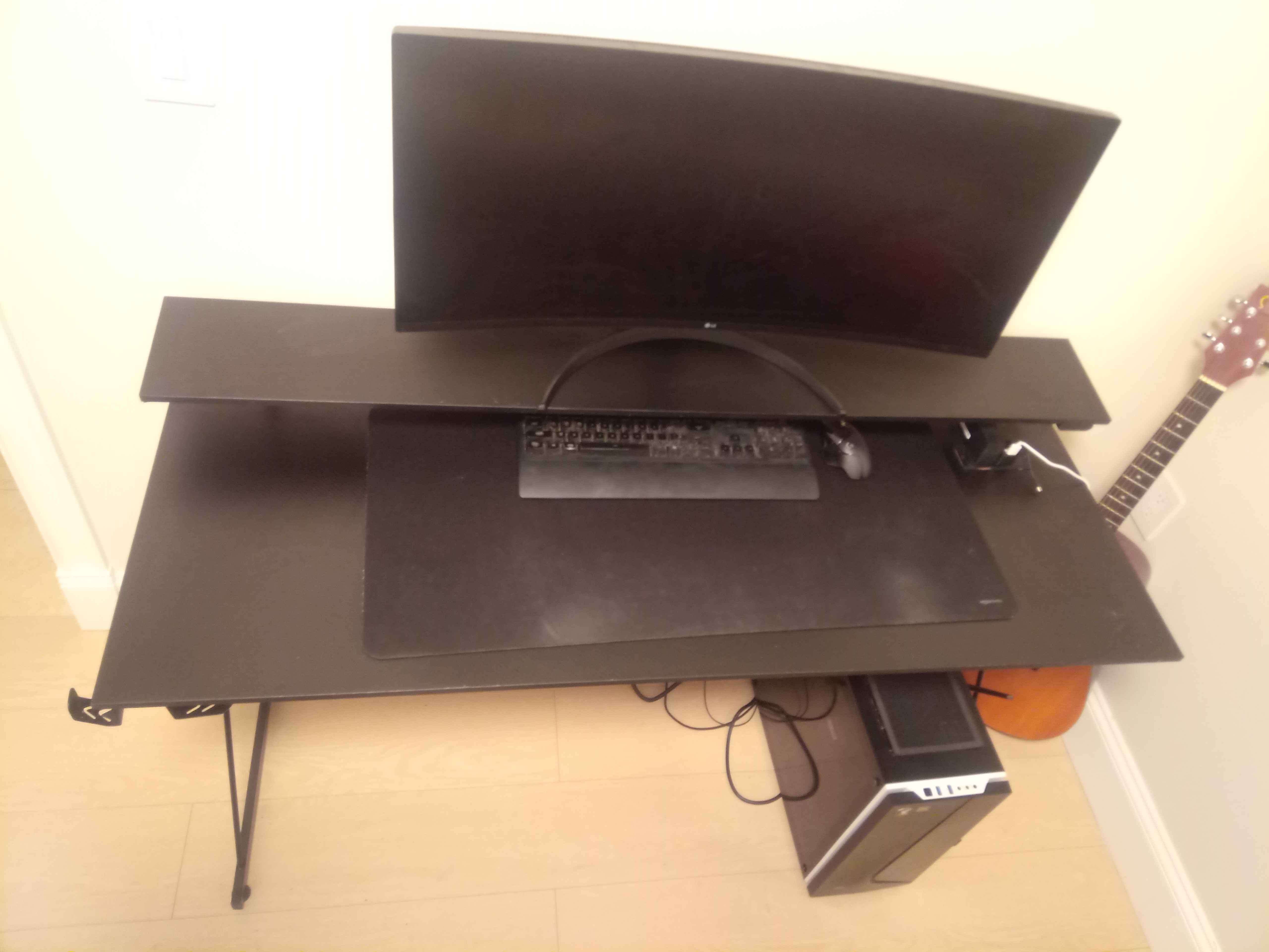 PC desk - photo 4