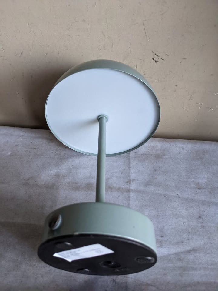 Portable lamp, LED Metal Touch Rechargeable Lamp - photo 2