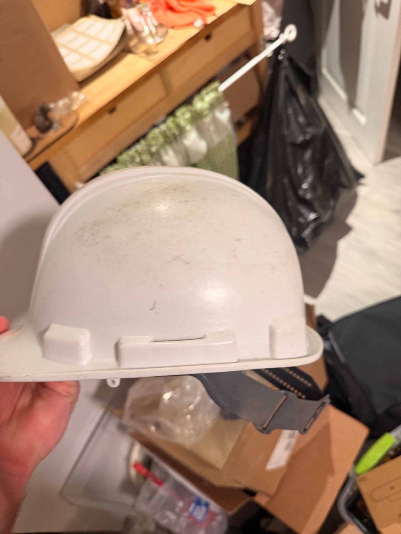 White Hard Hat - CSA Type 1 Class E, Ratchet Suspension (Used) - photo 3