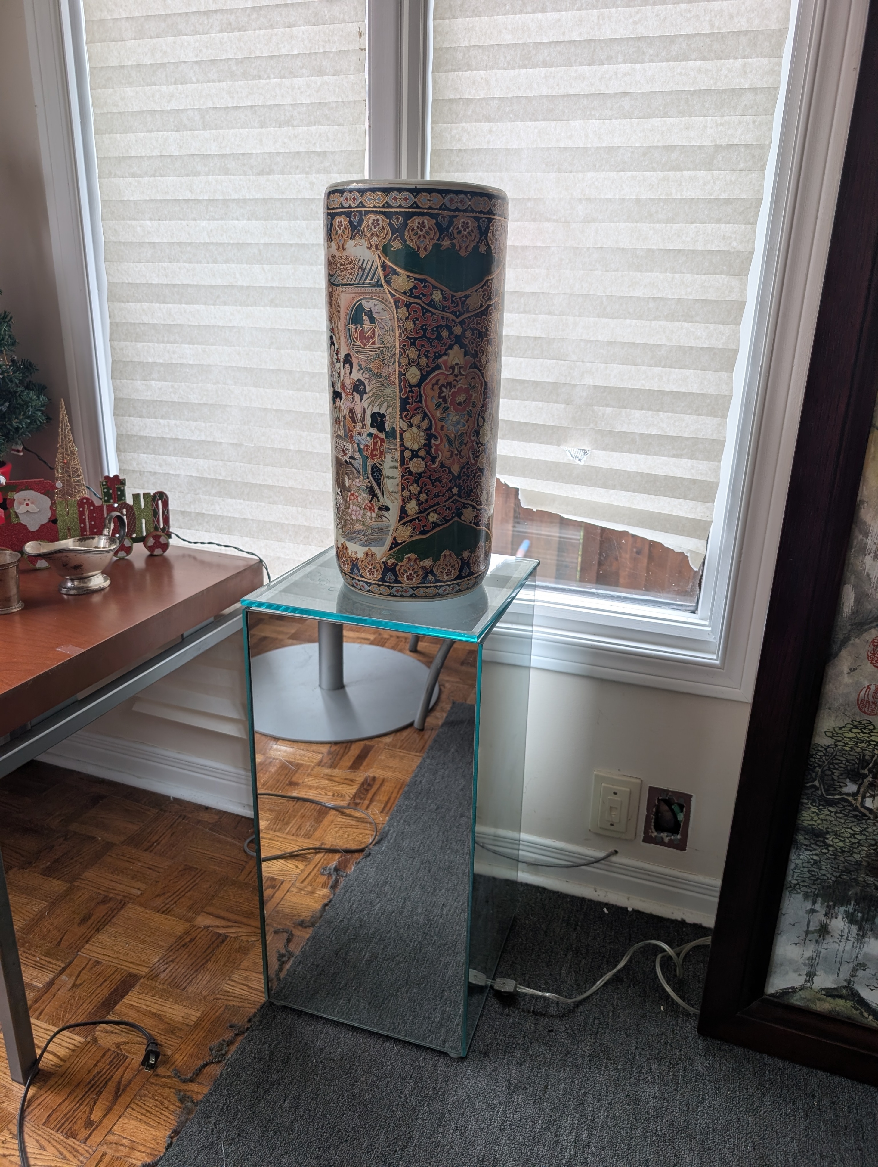 Asian-style Ceramic Floor Vase