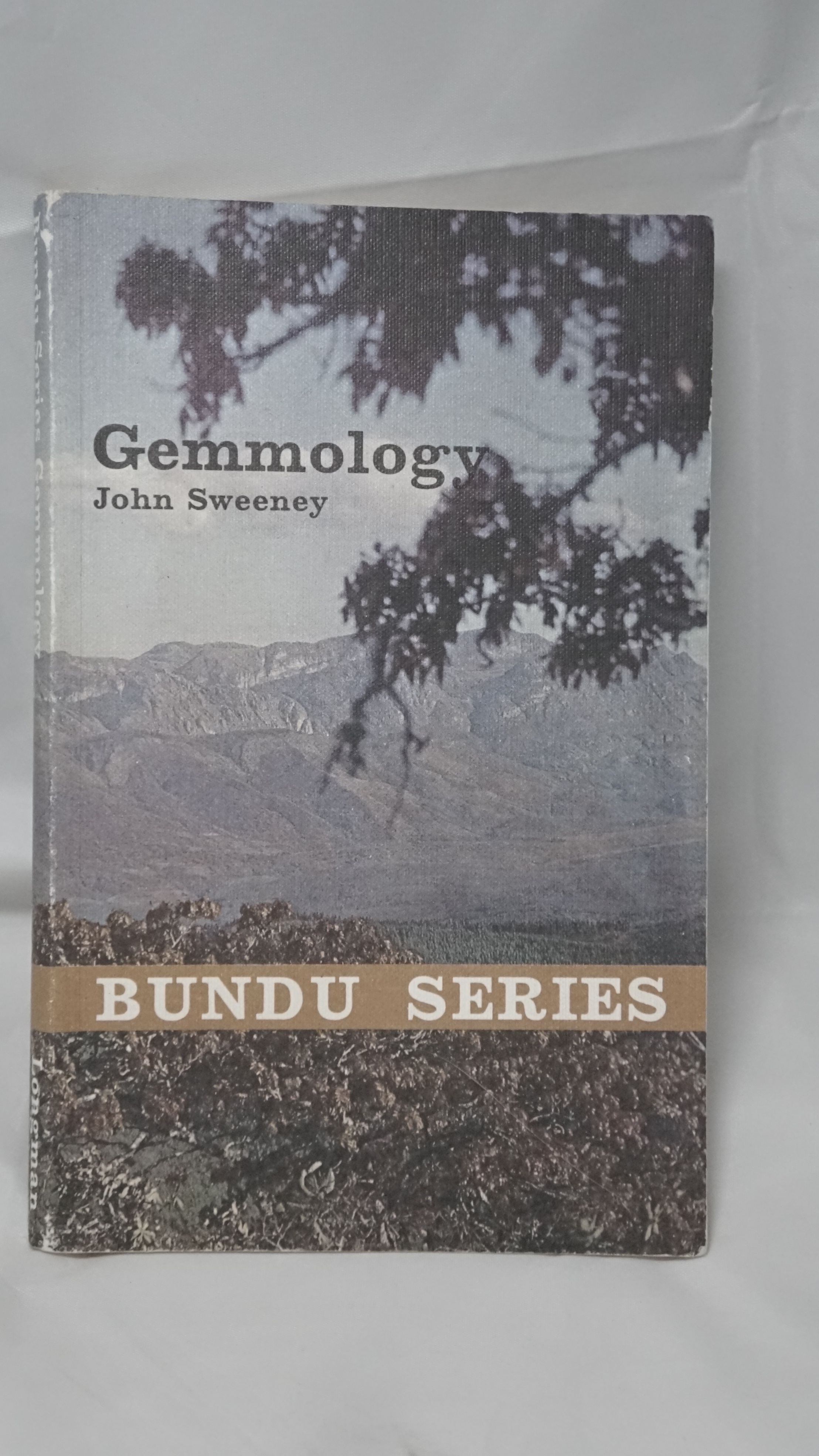 Gemmology John Sweeney Bundu Series 1971 Longman Rhodesia Paperb