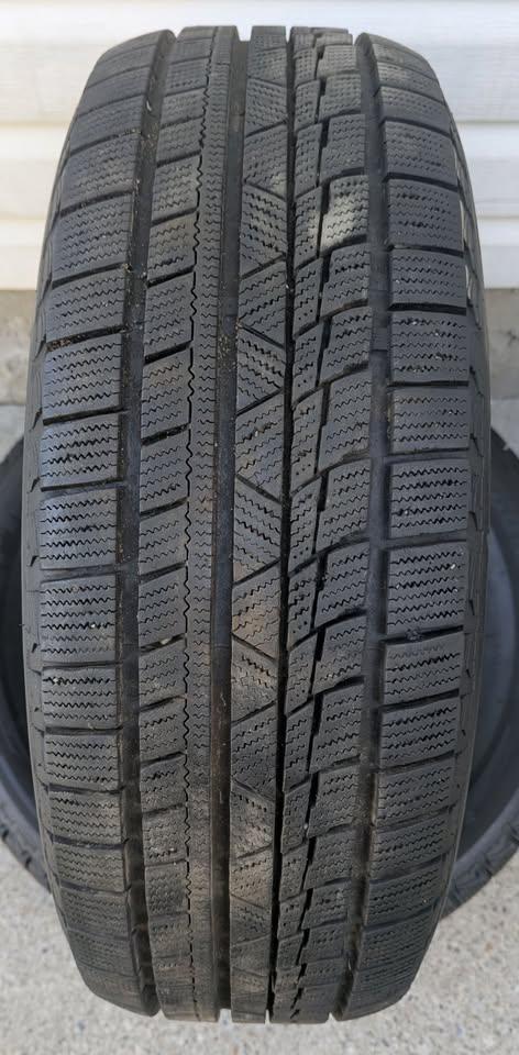 215 60 R16 M+S Firemax FM805 snowflake rated
