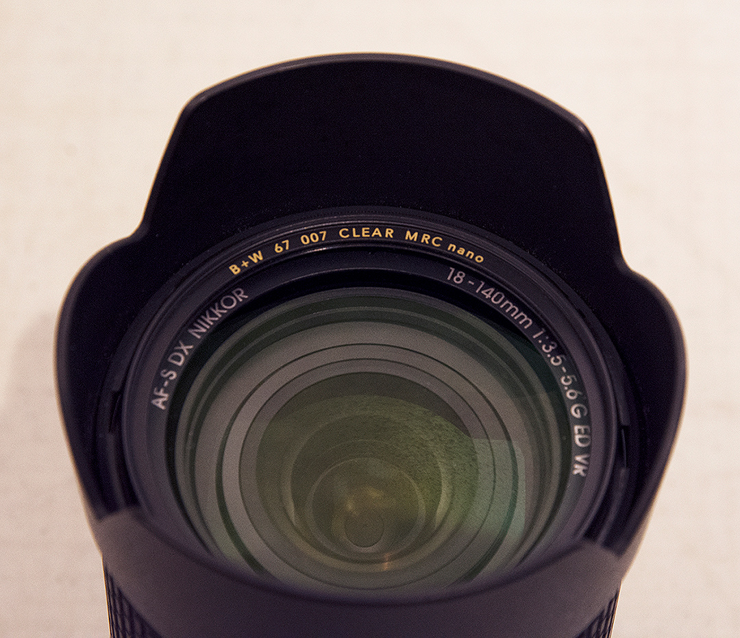 Nikon 18-140mm Zoom Lens with Hood (Mint) - photo 3