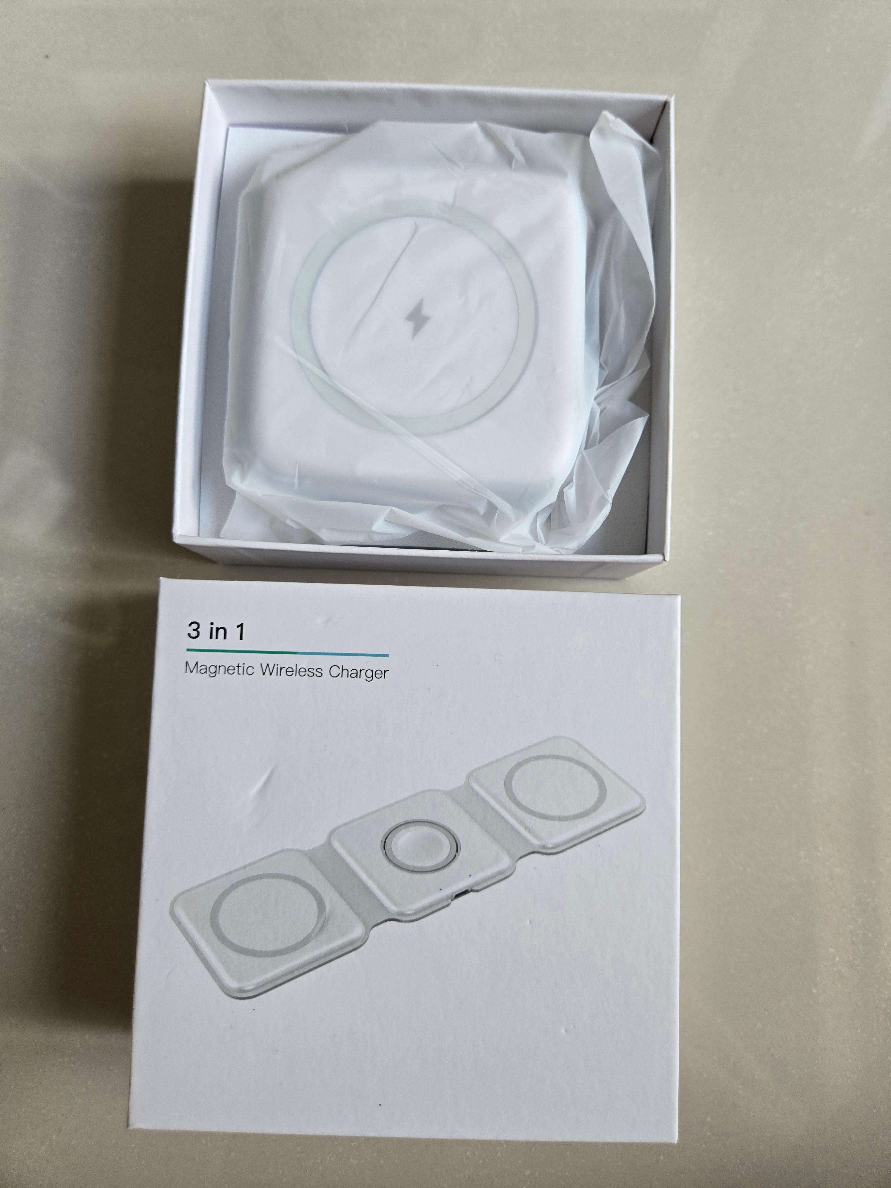 3 in 1 Magnetic Wireless Charger