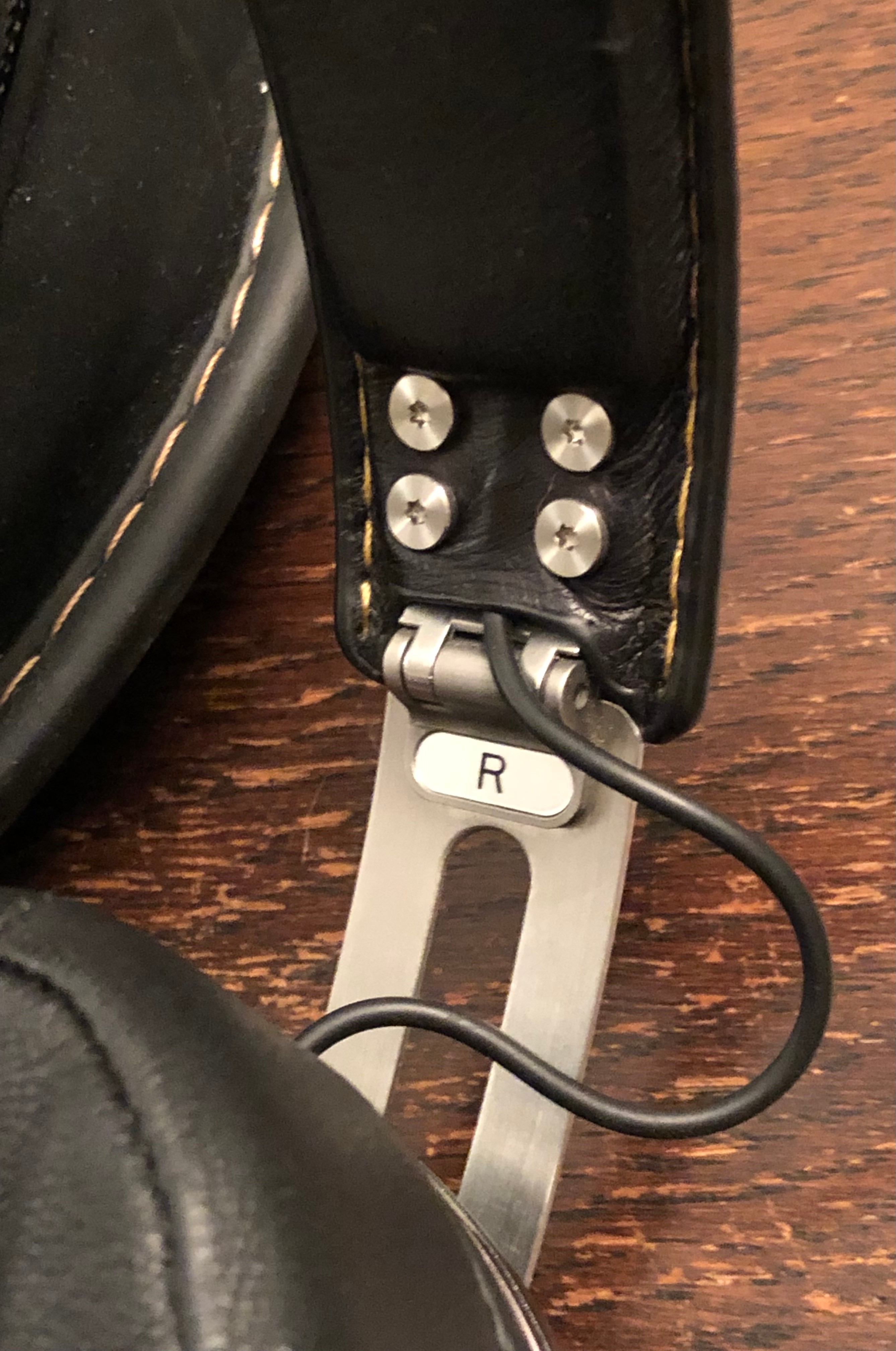 Sennheiser HD1 Over-Ear Folding Wired headphones - photo 5