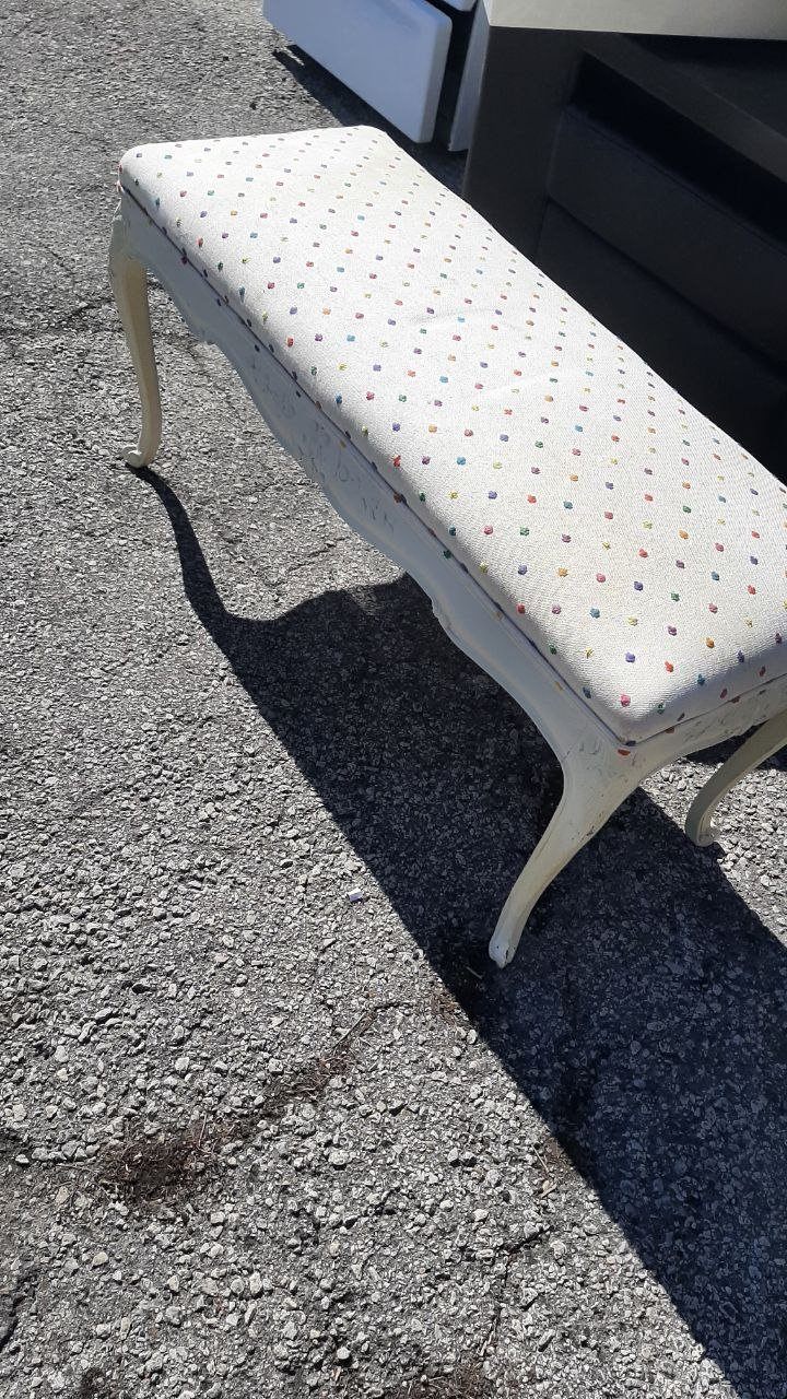 Upholstered Bench – White Polka Dot, French Provincial Legs - photo 2
