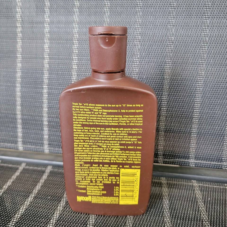 Vintage Nozema 15 Tropic Tan sunscreen bottle 3/4 - photo 3