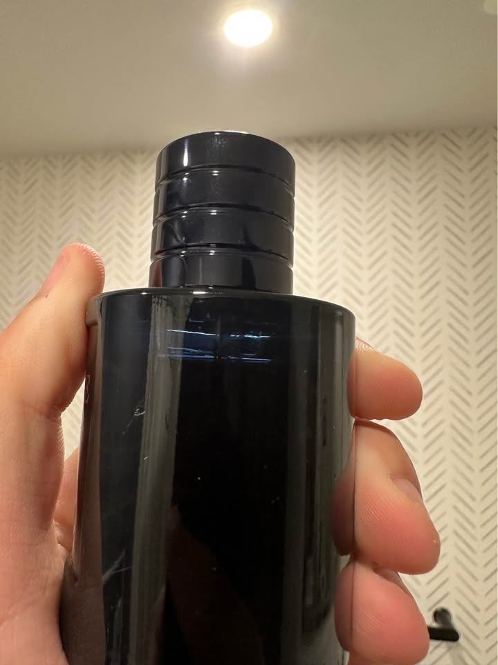 Dior Sauvage Elixir 60ml – Authentic – 95% Full - photo 2