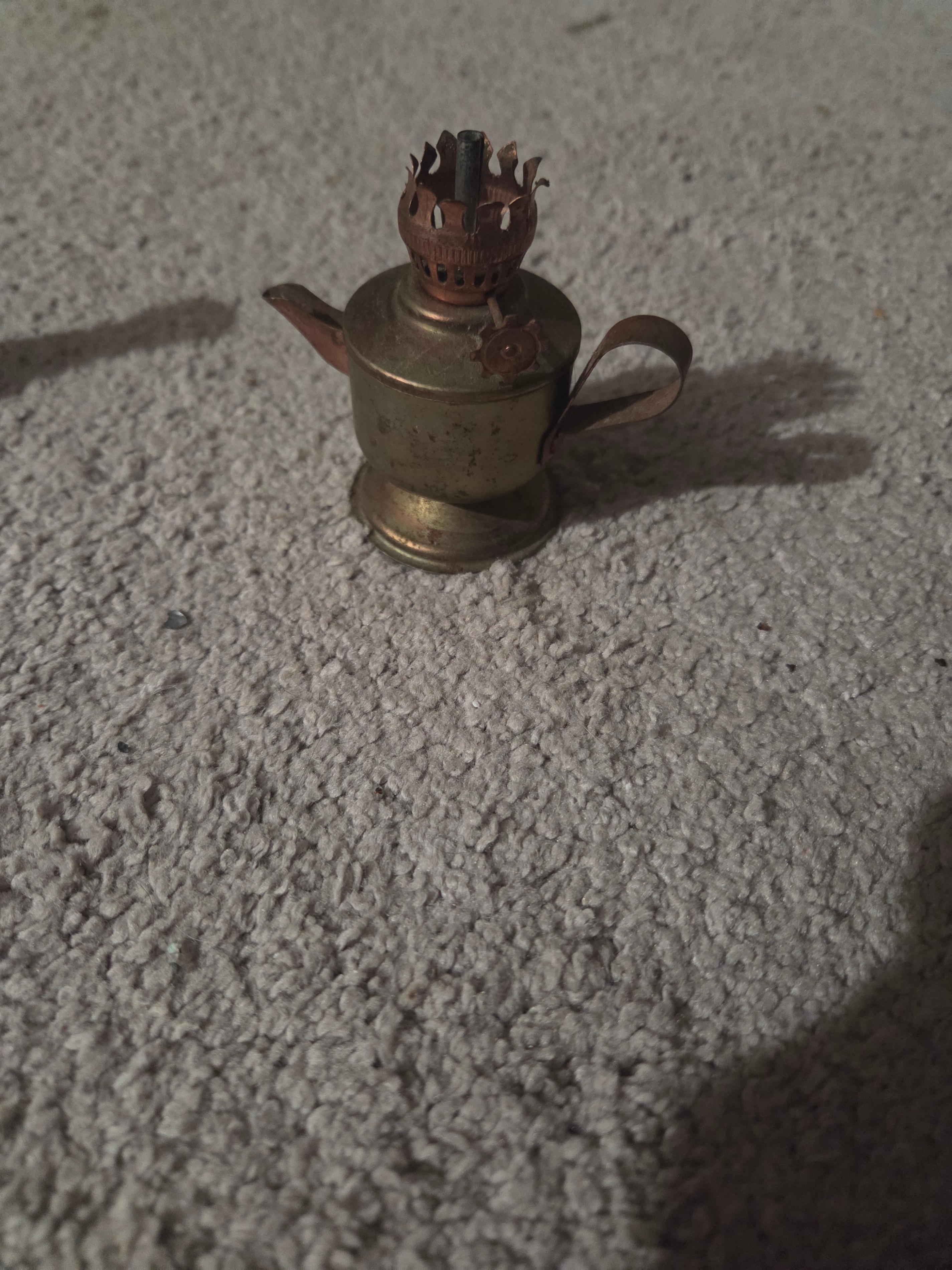 Vintage Brass Miniature Teapot-Style Oil Lamp, 2.5" H - photo 2
