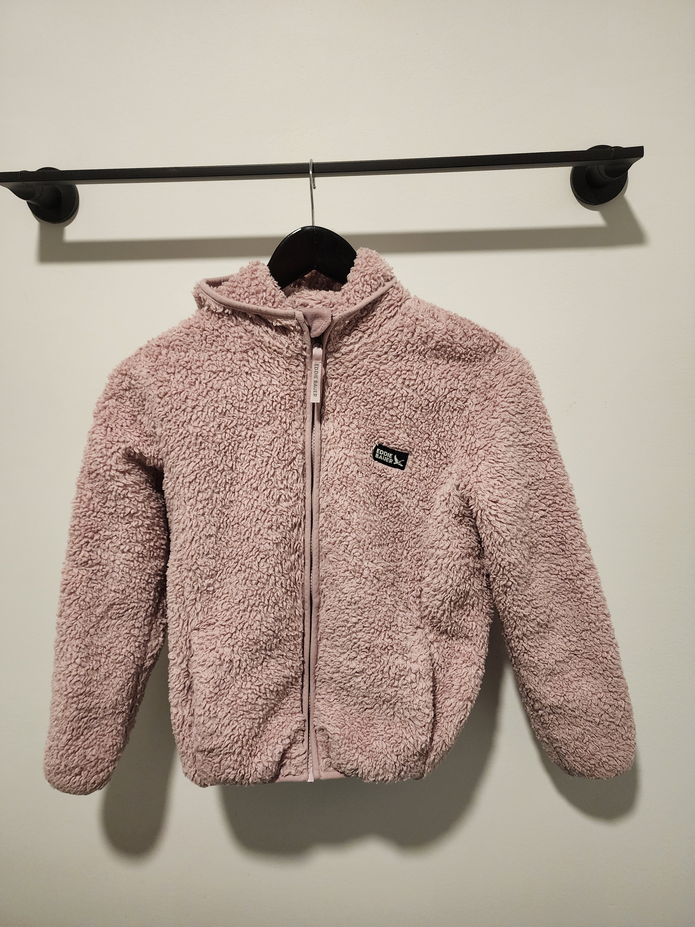 Girls Eddie Bauer ages 7/8 M (Measurements in ad) T