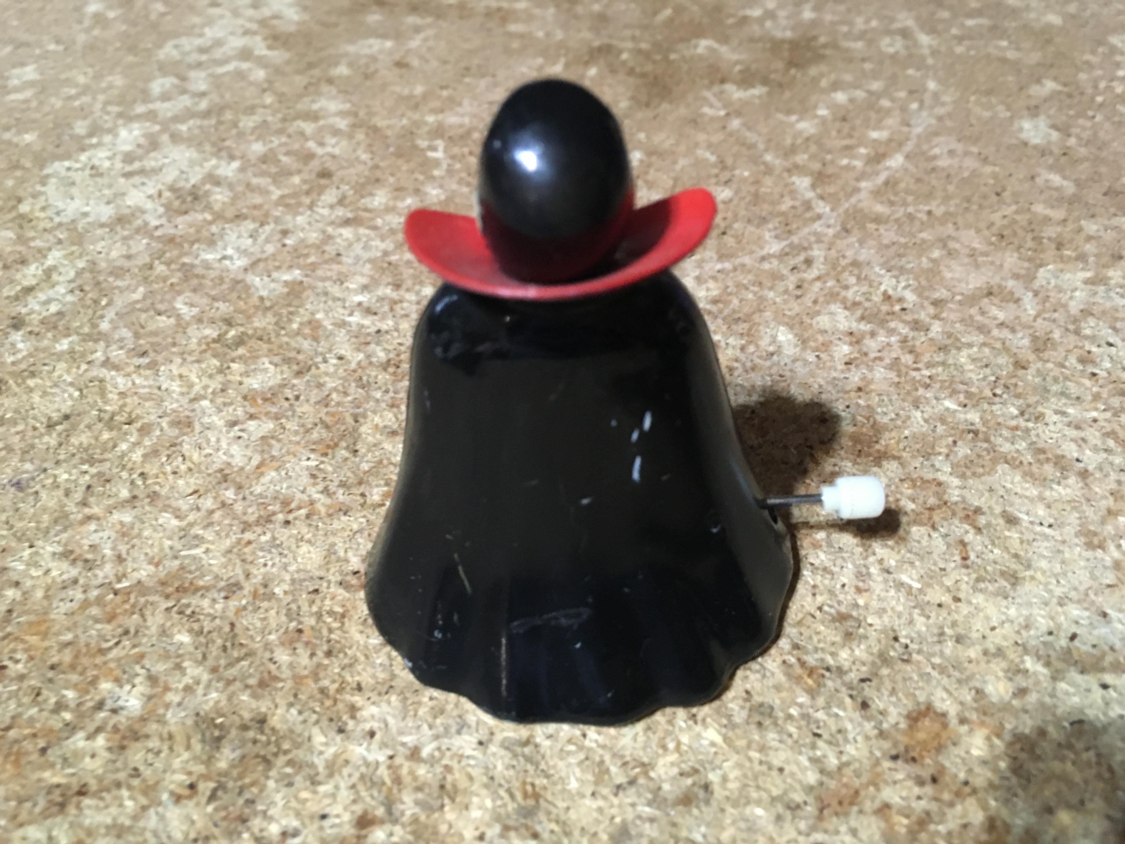 VINTAGE CELEBRATIONS BY SILVESTRI WIND UP DRACULA VAMPIRE TOY - photo 2
