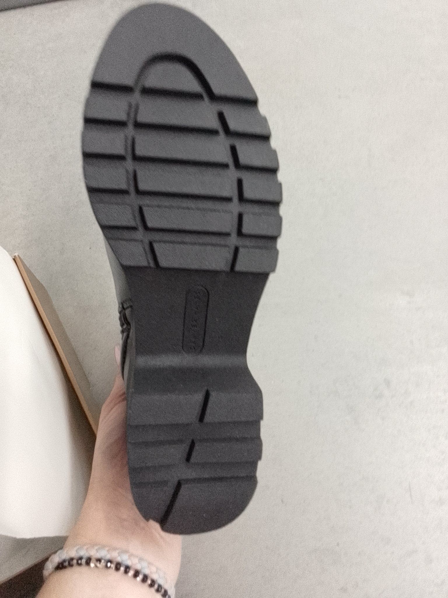 Brand new Denver Hayes women's boots (size 6) – $40 - photo 4