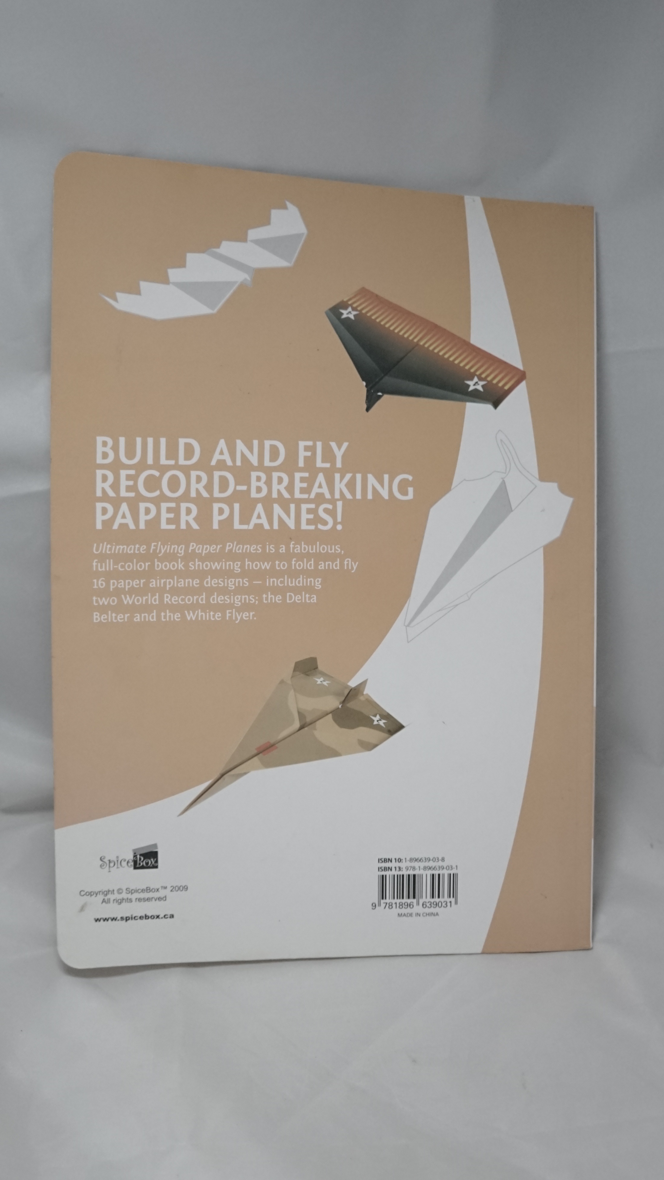 Ultimate Flying Paper Planes Andy Chipling SpiceBox 2009 Book On - photo 2