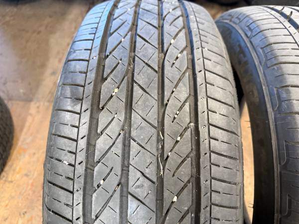 PAIR of 235/55/19 M+S Bridgestone Turanza EL440 with 70% tread - photo 3