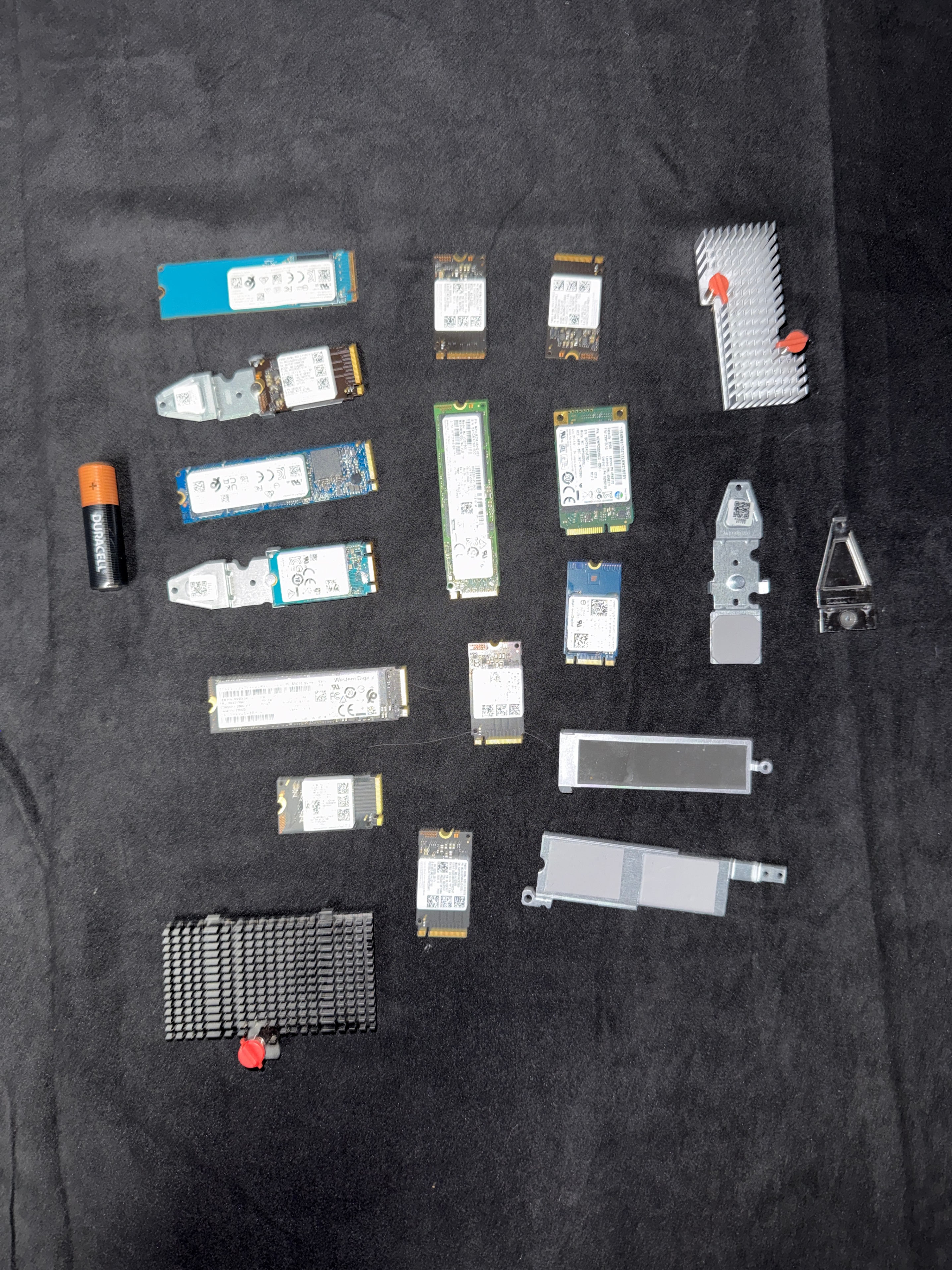 Assorted Refurbished (as is) SSDs and NVME Drives - photo 2