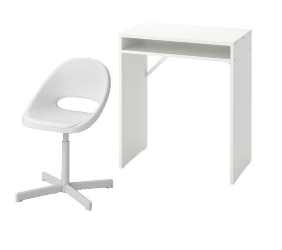 Desk + Junior chair (shell +swivel)