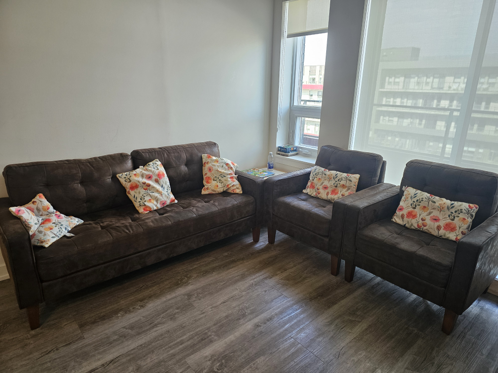 3-piece Faux leather living room set - photo 2