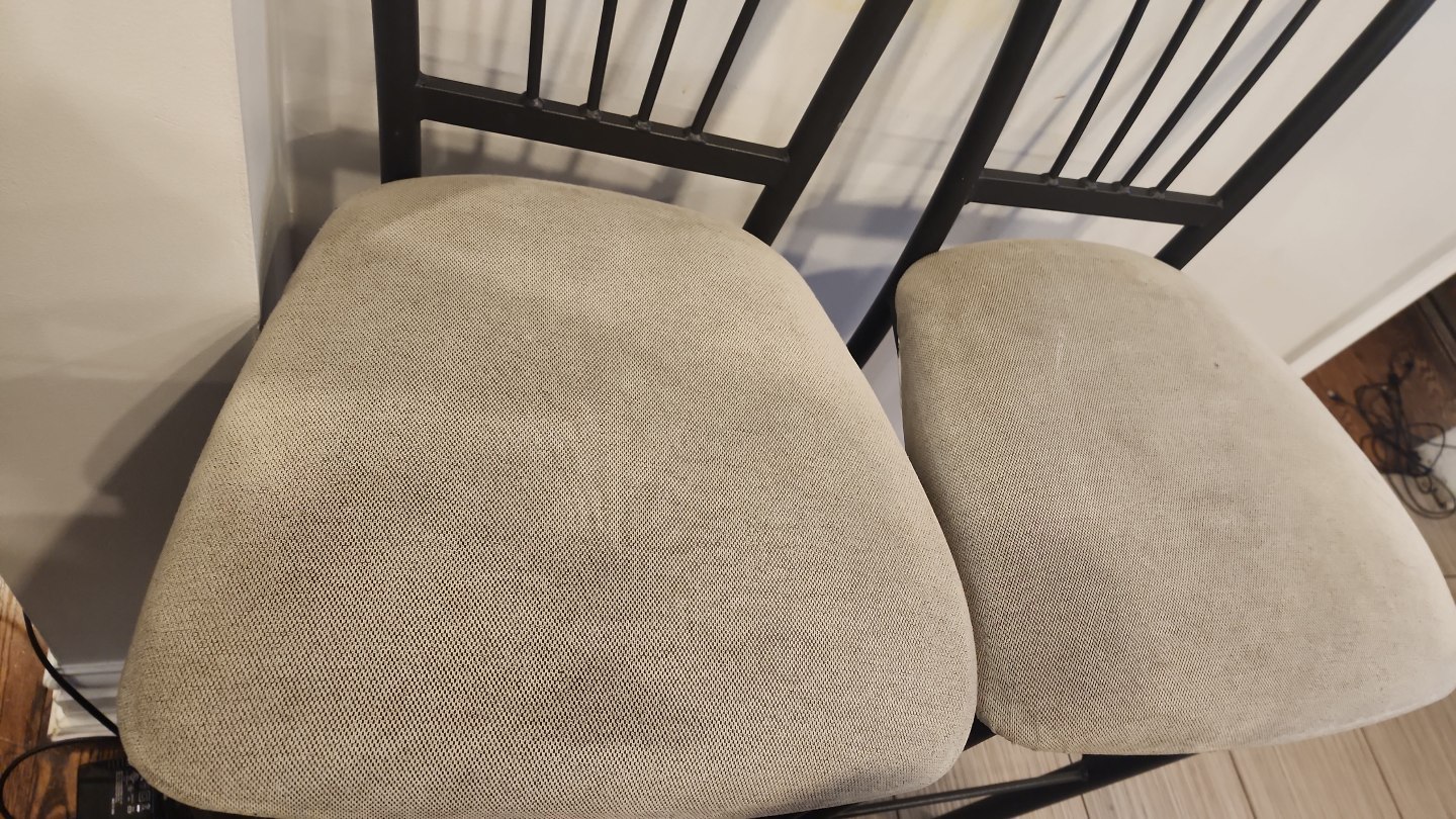Pair of Black Metal Bar Stools with Light Grey Cushions - photo 3
