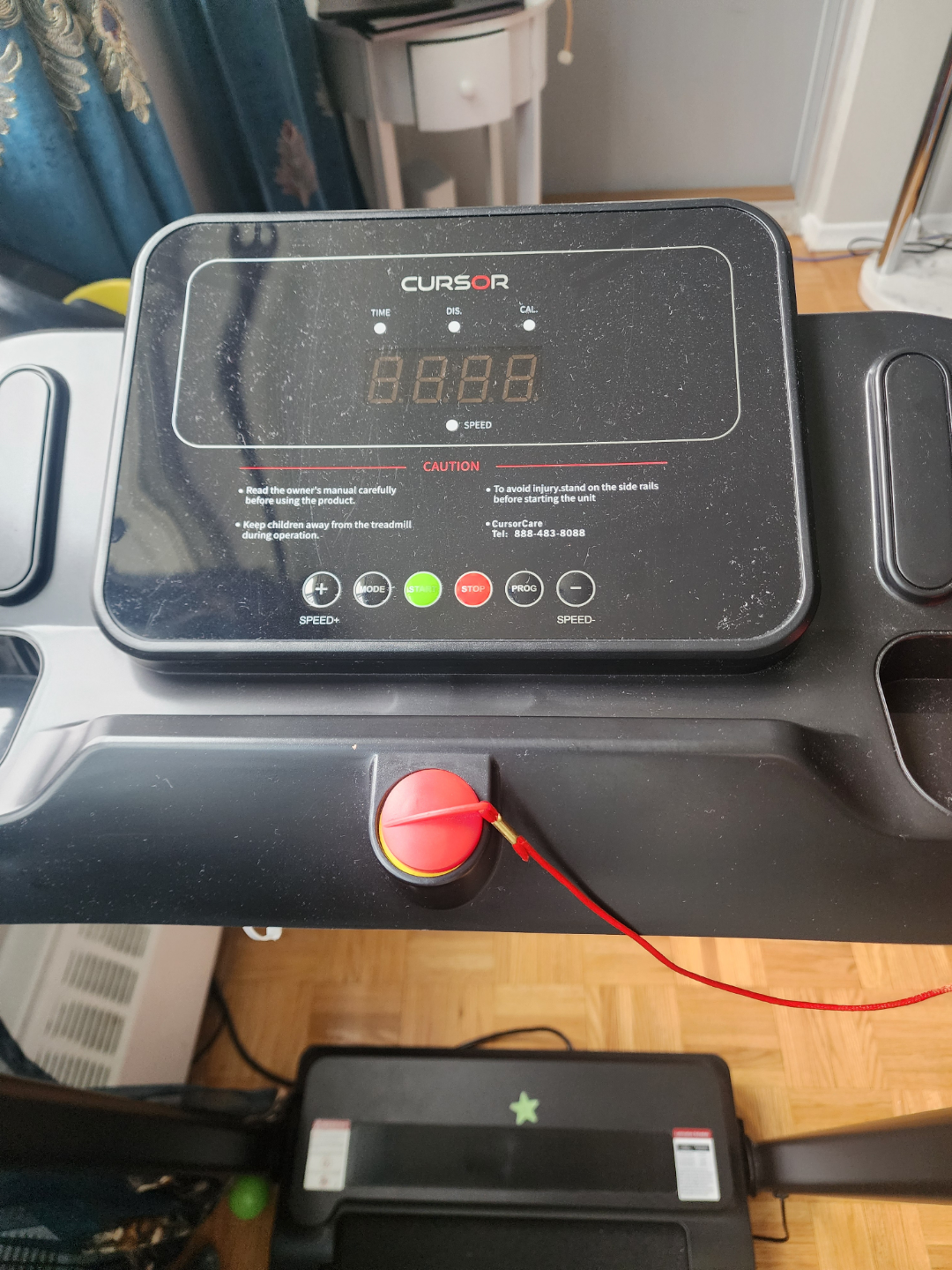 Cursor Treadmill - Excellent Condition - photo 2