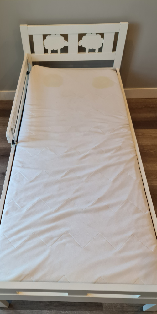 IKEA White Toddler Bed frame with Mattress - photo 3