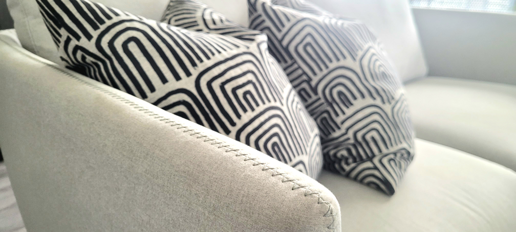 Modern Light Grey Loveseat Sofa - photo 3
