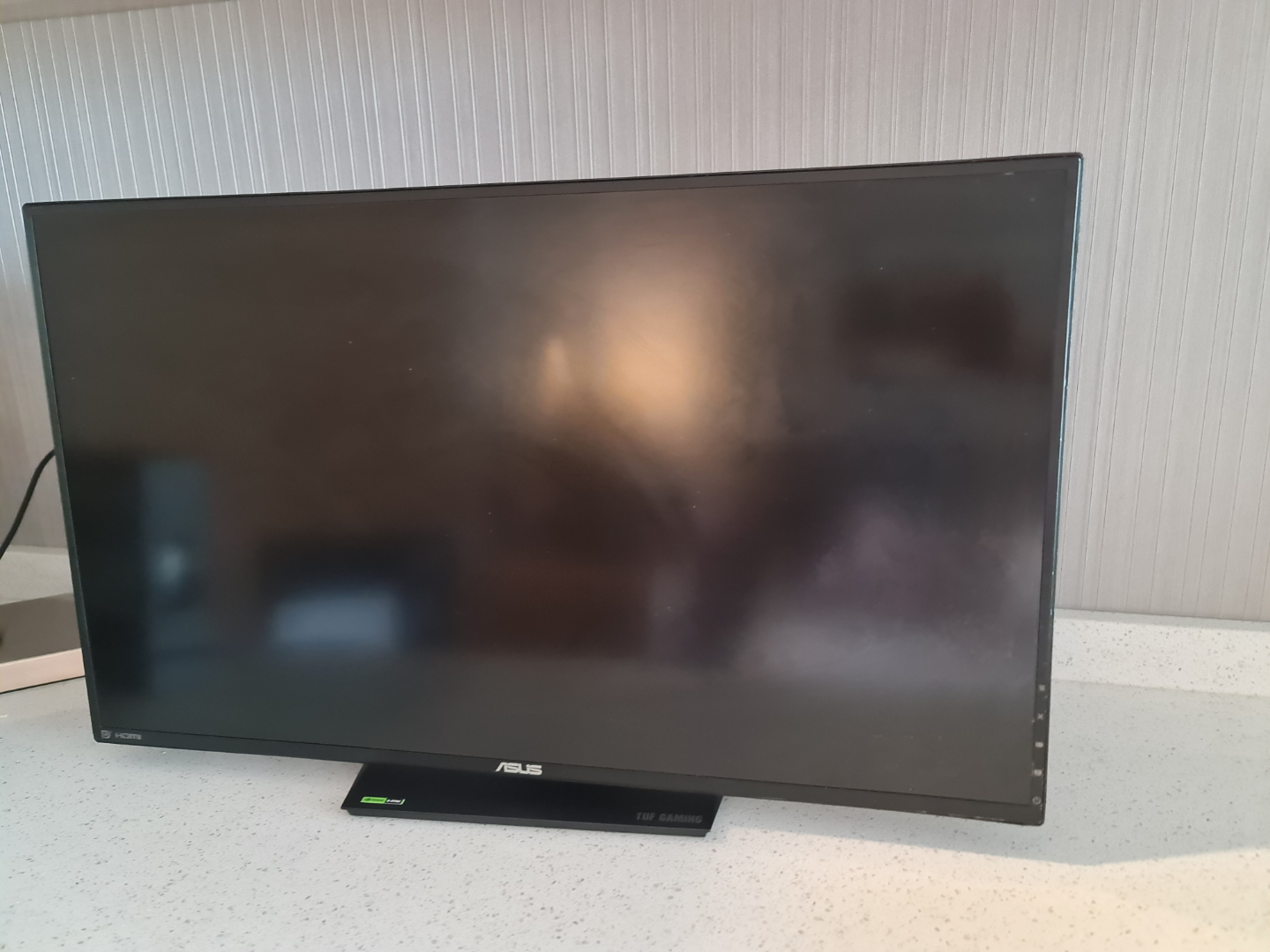 ASUS 27" WQHD 1440p 165Hz IPS LED G-Sync Gaming Monitor (VG27AQ) - photo 2