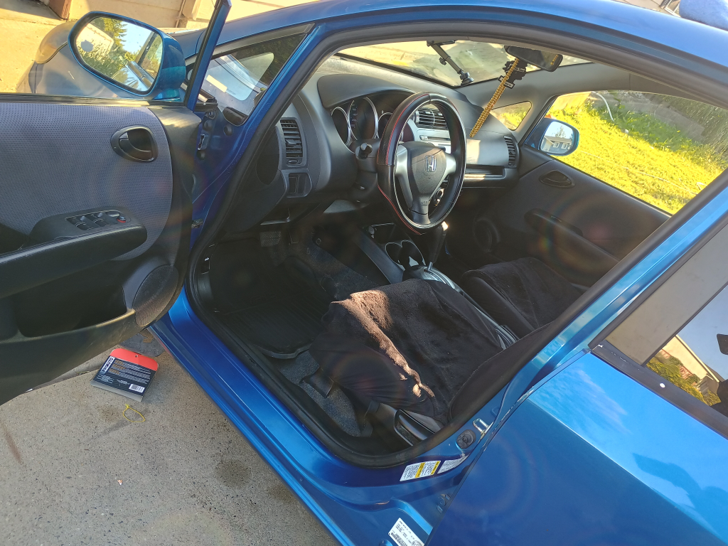 Blue Honda Fit - photo 5