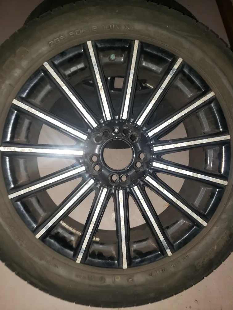 18X7.5J-44 Tire