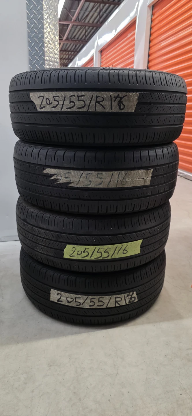 Kumho Solus TA31 Tires - 205/55R16