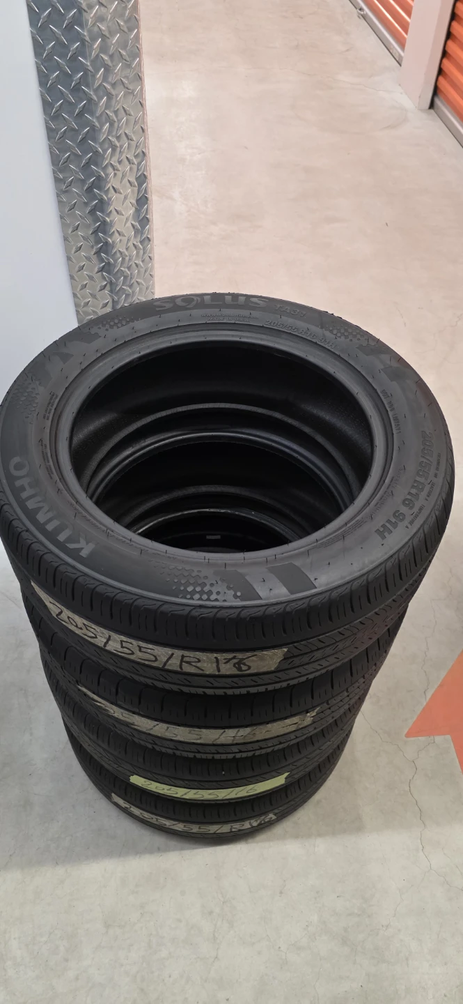 Kumho Solus TA31 Tires - 205/55R16 - photo 3