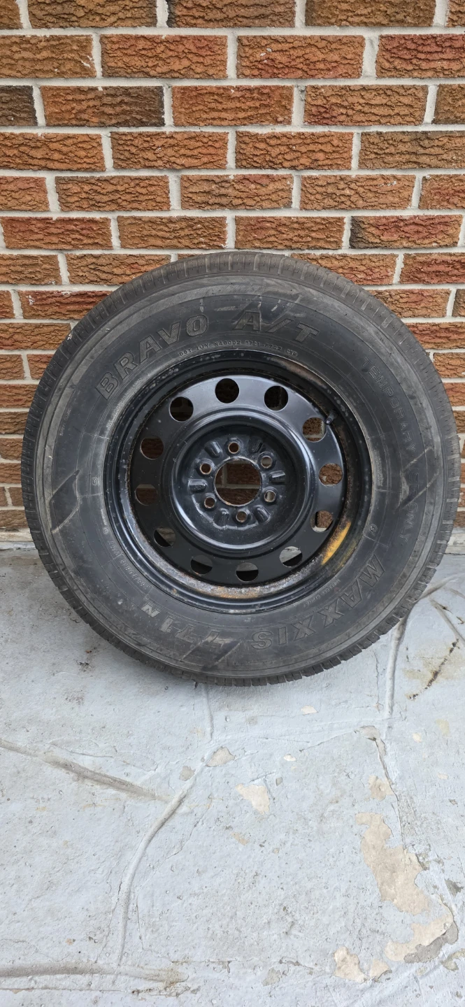 Maxxis Bravo A/T 265/70R18 Tire