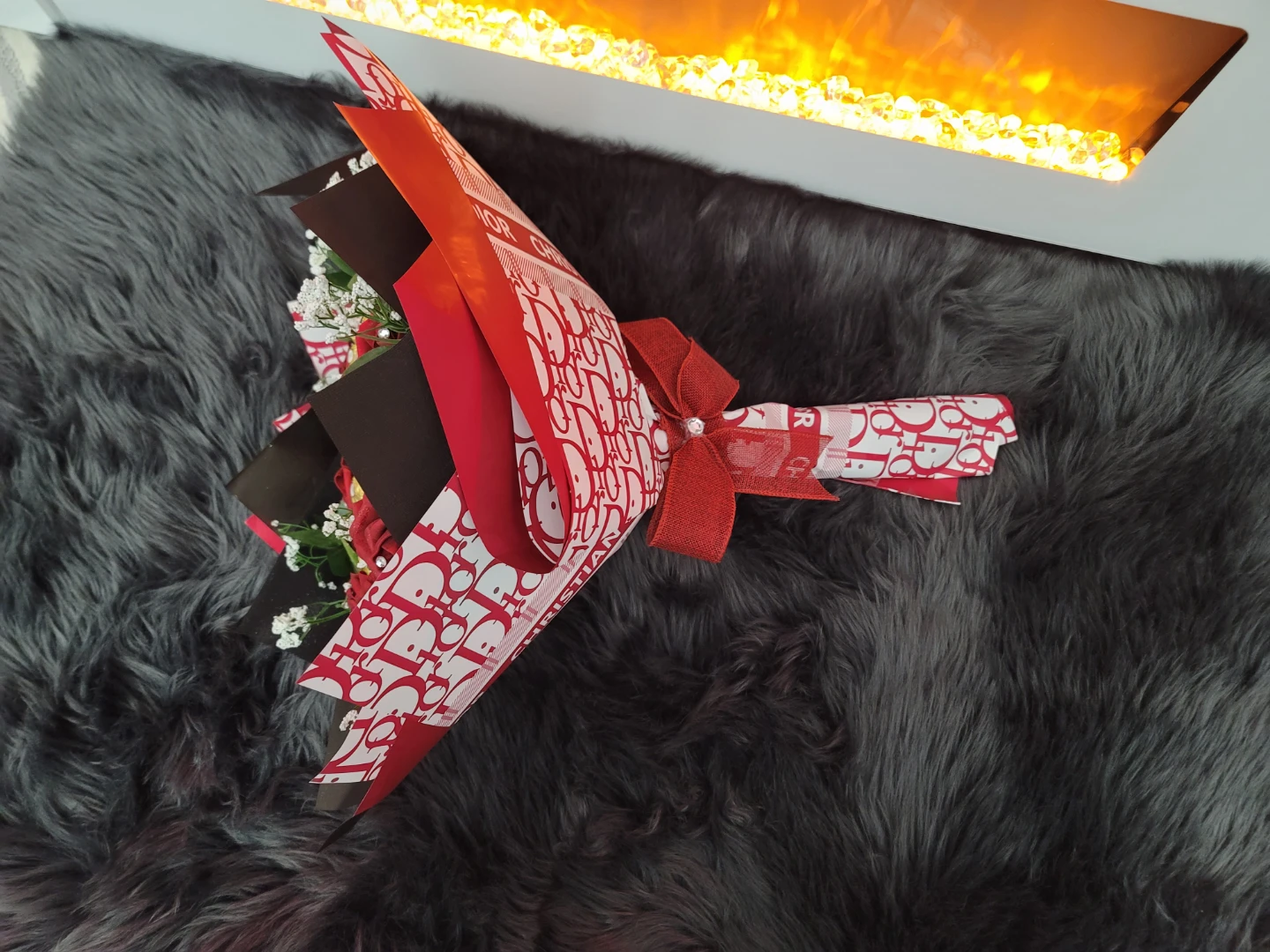 Ferrero Rocher Chocolate and Red Rose Bouquet - photo 2
