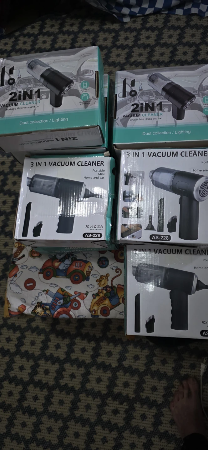 2-in-1 Portable Mini Vacuum Cleaner for Home and Car - photo 2