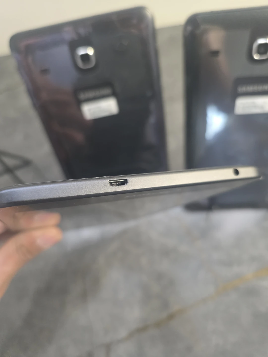 Set of 3 Samsung Galaxy Tab E 8.0 Tablets - photo 4