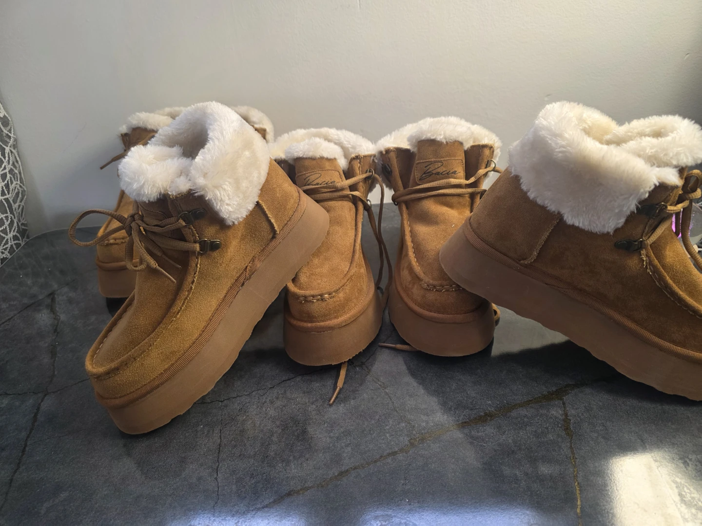 Bacia Women's Tan Suede Fur Lined Booties Size 6.5 - photo 3