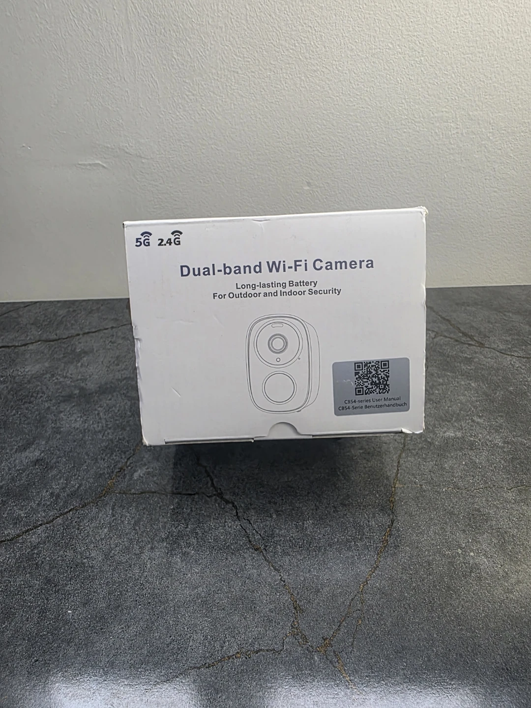 Dual-band Wi-Fi Camera with Long-lasting Battery