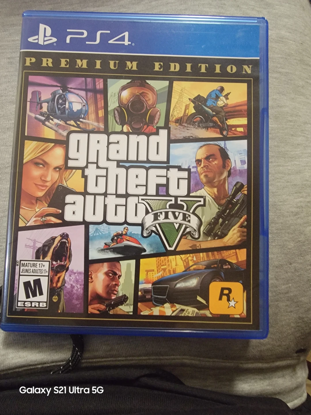 Grand Theft Auto V Premium Edition for PS4