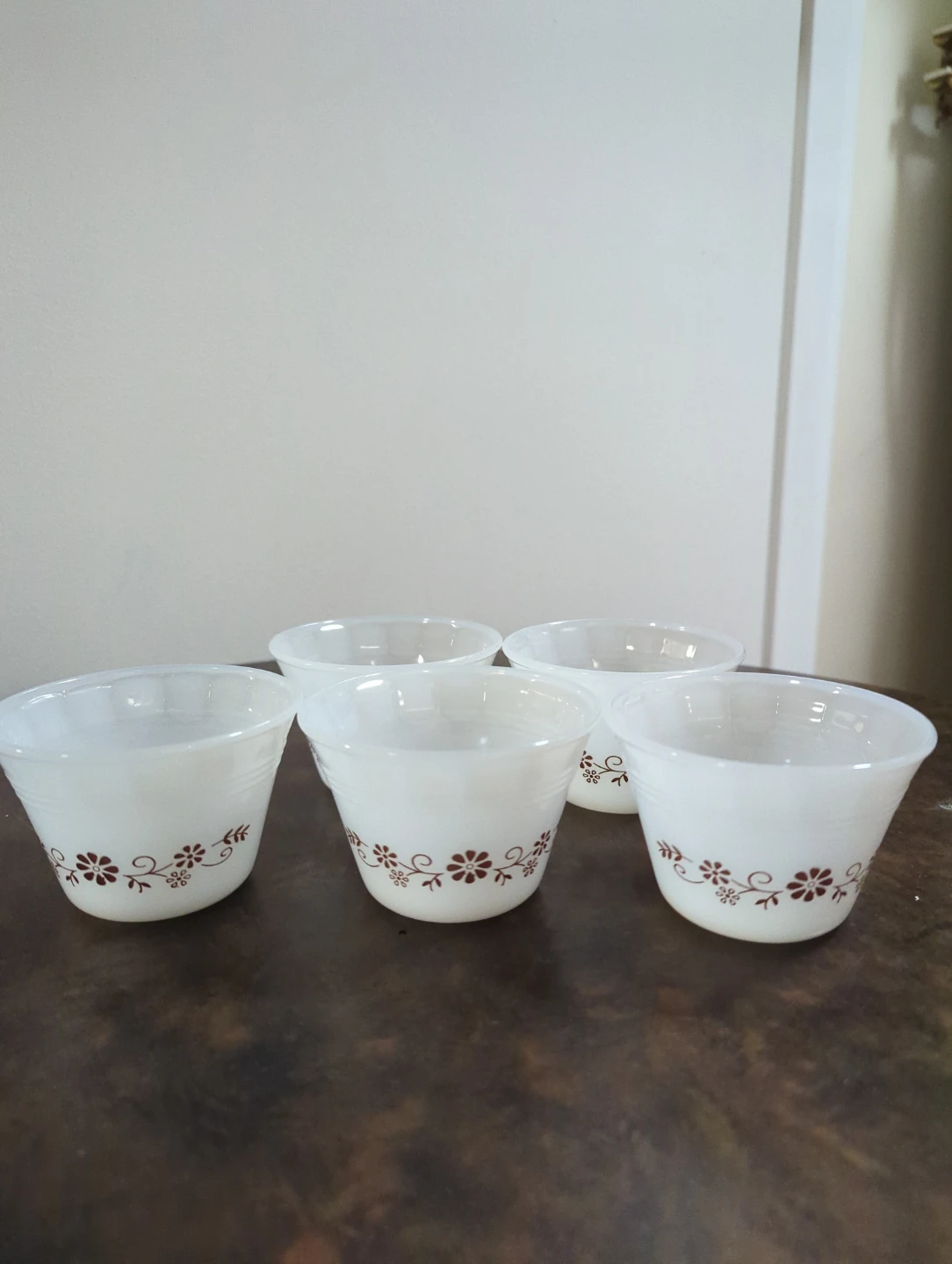 Set of 5 Fire-King Milk Glass Bowls - photo 3