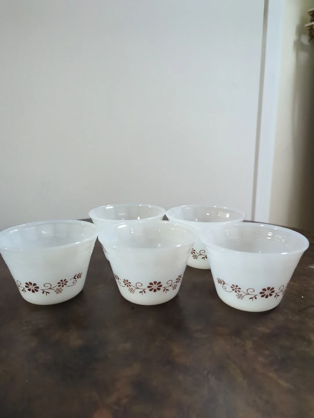 Set of 5 Fire-King Milk Glass Bowls - photo 3
