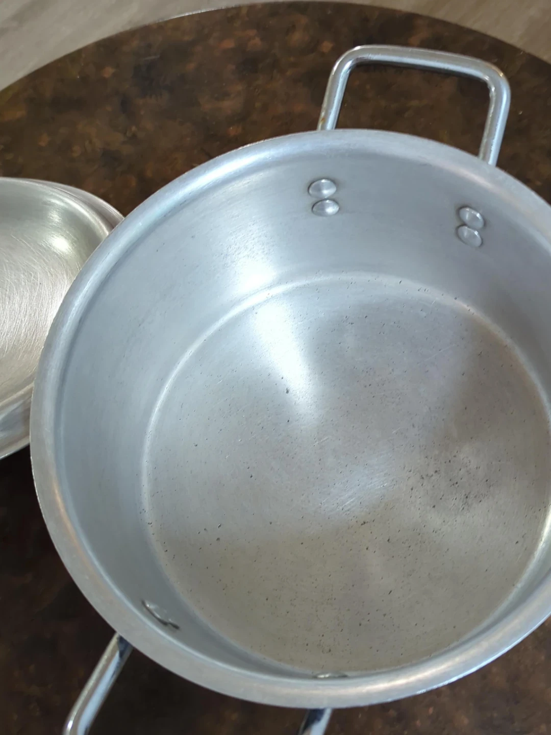 Bravo Cookware Aluminum Pot with Lid