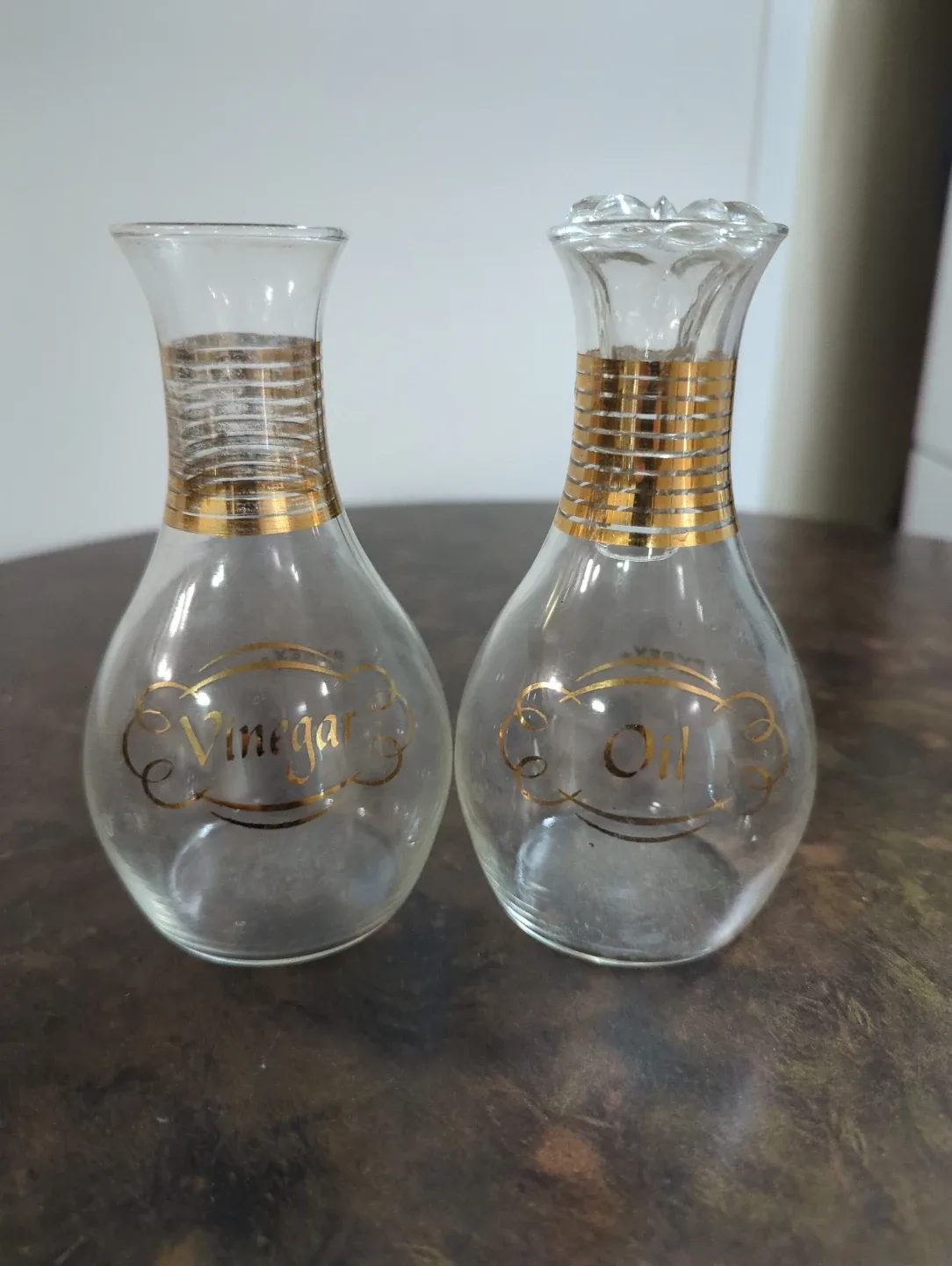 Glass Vinegar and Oil Cruet Set with Gold Trim - photo 2