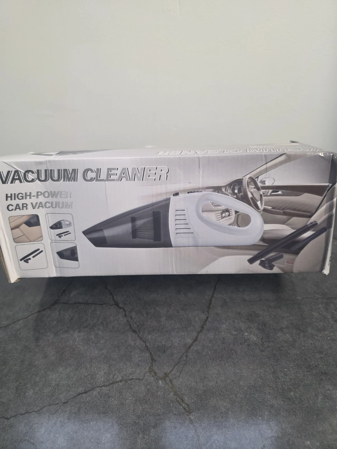 Portable 12V Handheld Car Vacuum Cleaner for Wet and Dry Use