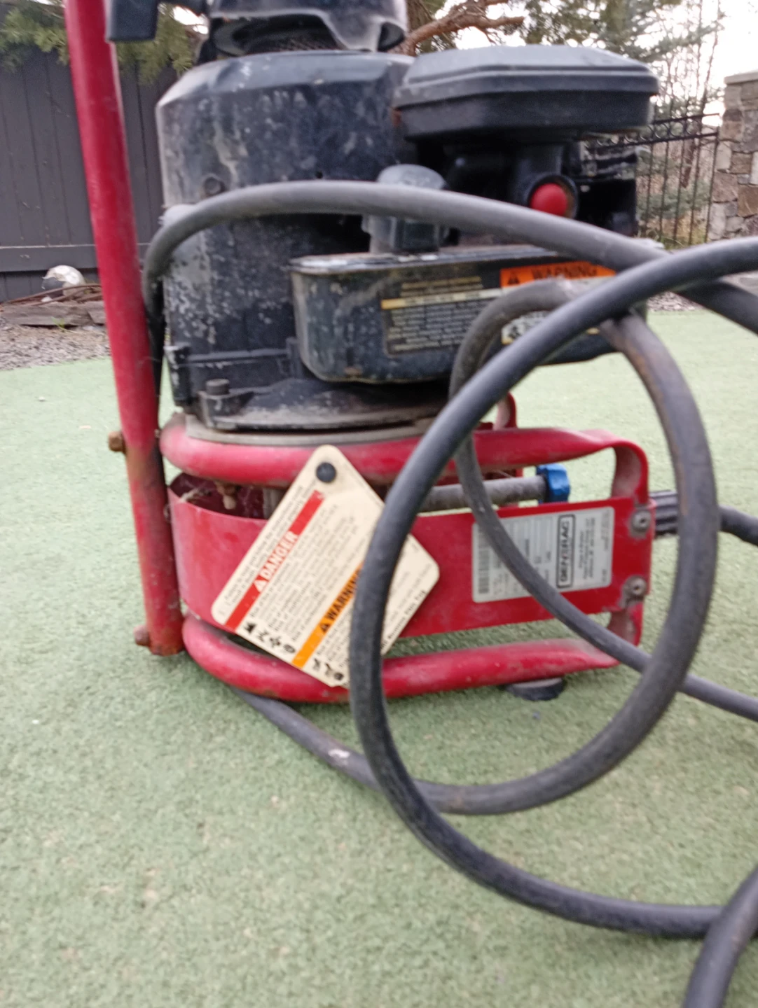 Generac 1950 PSI Pressure Washer with 3.75 HP Engine - photo 4