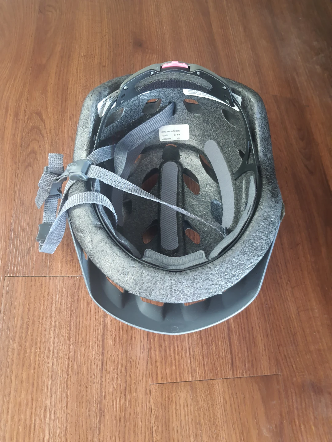 Bike Helmets ( 15 $ for each one ) - photo 2