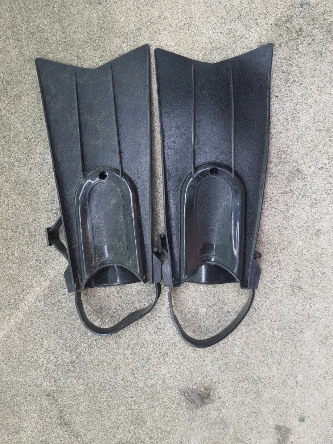 Swim Fins .. each pair for 5$ - photo 4