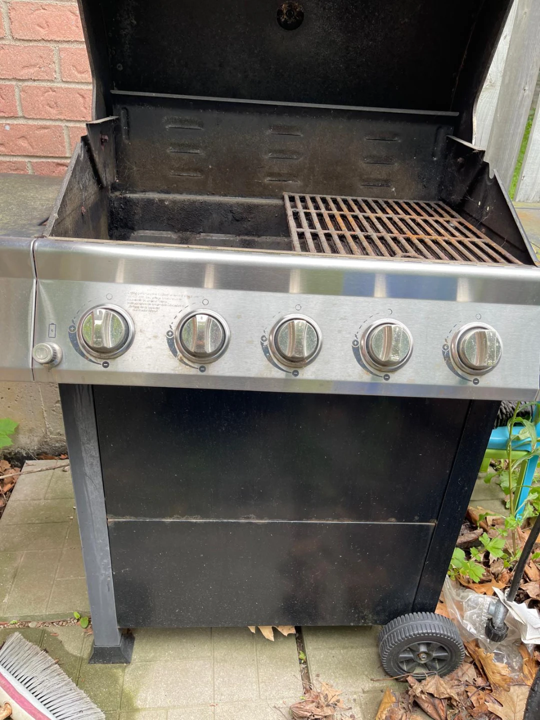 Nexgrill 5-Burner Propane Grill