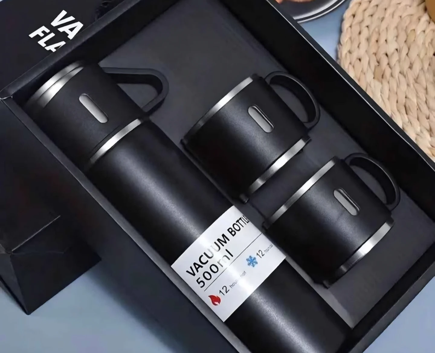 Vacuum Flask Set Bottle With 3 cups