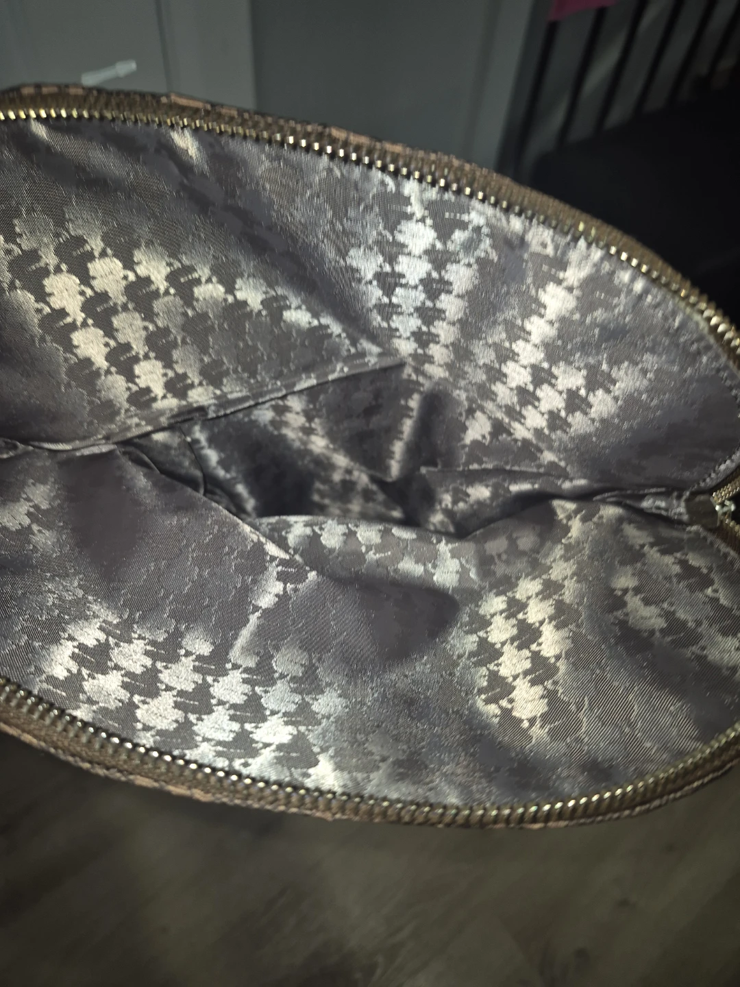 Karl Lagerfeld "KL" Print Shoulder Bag - photo 3